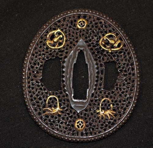 Tsuba Namban style.Exceptionnal quality.