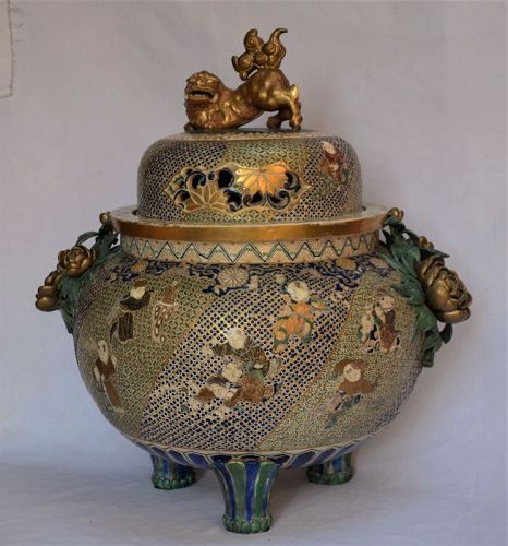 Kyoto ceramic Large Incense burner. Edo period