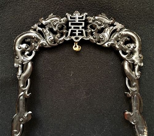 Hanging stand in zitan and boxwood. Qing dynasty