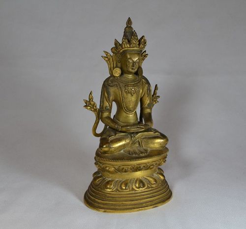 Amitayus in gilded bronze. China 18th century