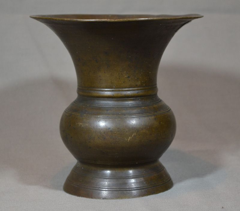 Bronze vase in the shape of Khou. China Qing period 18th century