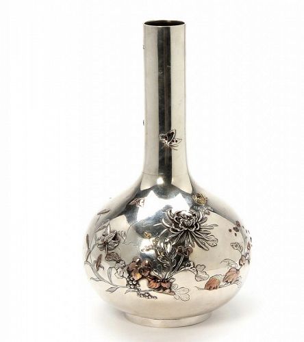 Great Silver Vase with Oriental Decoration, Edward Barnard & Sons