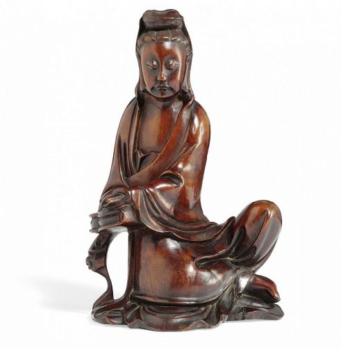 Chinese Boxwood figure depicting Avalokitesvara, Guanyin Pusa