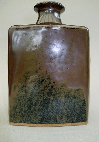 Hamada Shinsaku (b 1929) Square Bottle-Vase with Kaki glaze