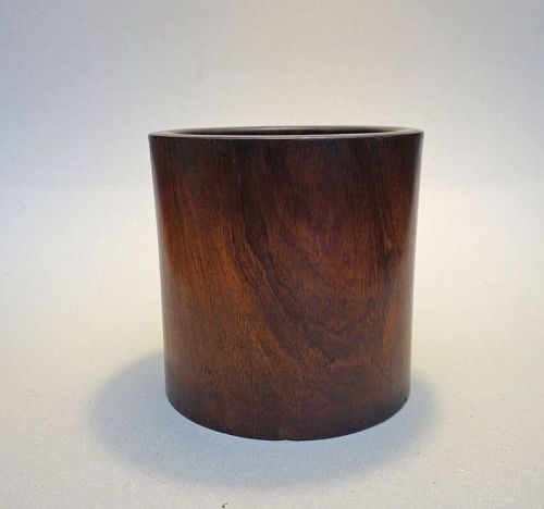 HUANGHUALI ( ROSEWOOD) BRUSH POT, BITONG CHINA, 17TH CENTURY.