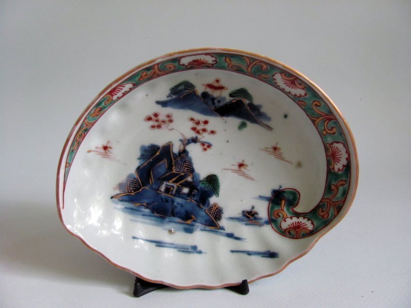 Fine Ko Imari Abalone shaped Dish Mid Edo 18C