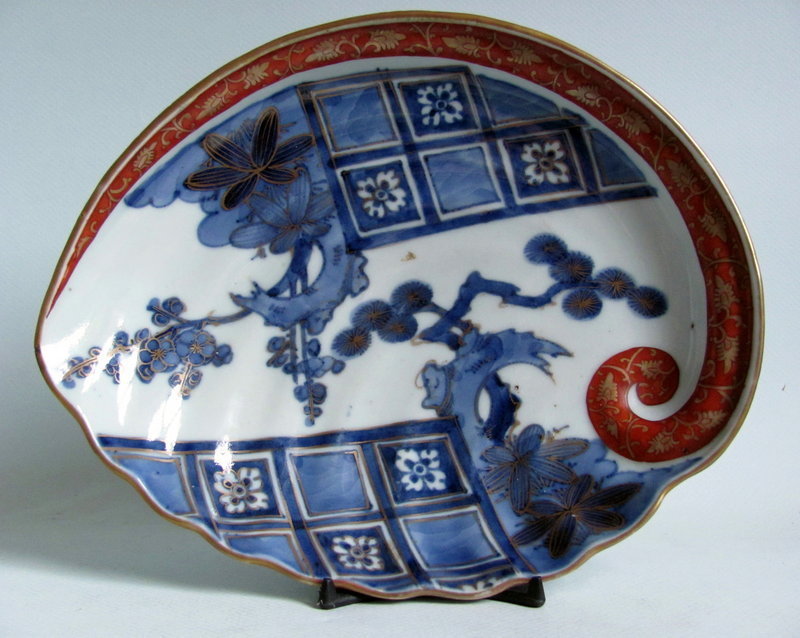 Ko Imari Aka-e Kinrade Abalone dish c.1730-50 No 1