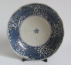 Ko Imari Hasami-yaki Kurawanka Dish c.1750