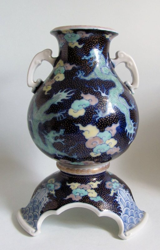 Fine Pair of Fukugawa Dragon Vases Meji