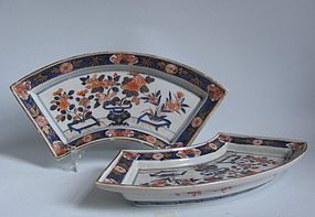 Pair of Large Imari Fan Shaped Dishes c.1700