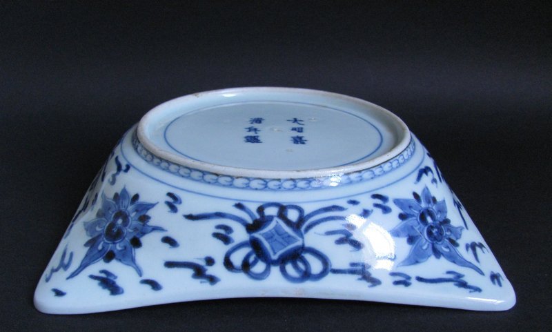 Ko Imari Shochikubai and Ryumon Kakuzara c.1740 No 1