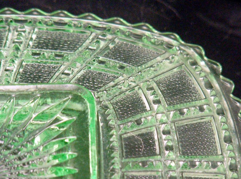 Imperial Beaded Block Emerald Green Square Plate