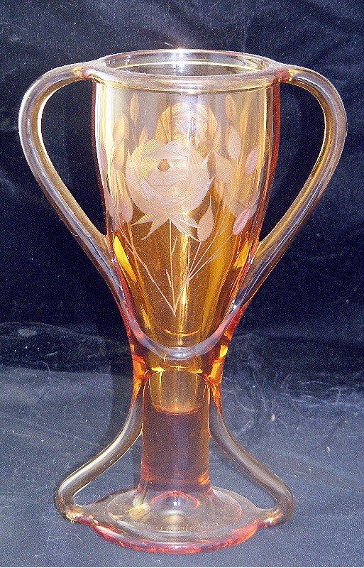 Fostoria Sakier Tut Deco Glass Trophy Vase w Cut Roses
