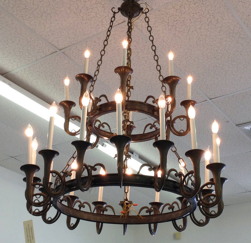 Solid Brass Dbl Tier 24 Light Hunt Horn Chandelier