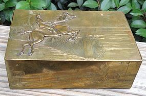 ENGLISH BRASS BOX EQUESTRIAN MOTIFS