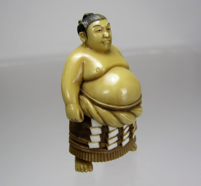 RYUGETSU, Meiji Japanese Netsuke:   Sumo Wrestler