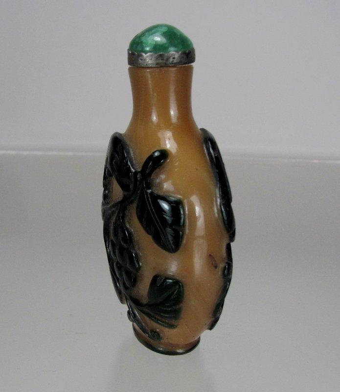 19th C. Black Overlay over Caramel Color Glass Snuff Bottle