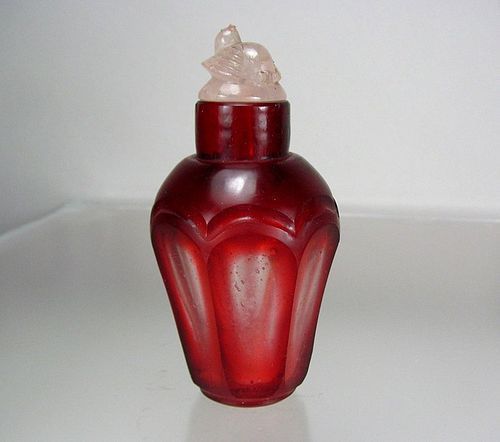 QIANLONG PERIOD, Faceted Ruby Red over Colorless Glass Snuff Bottle