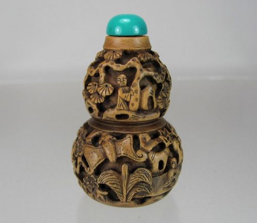 Antique Chinese Carved Bamboo Gourd-shaped Snuff Bottle - Rare