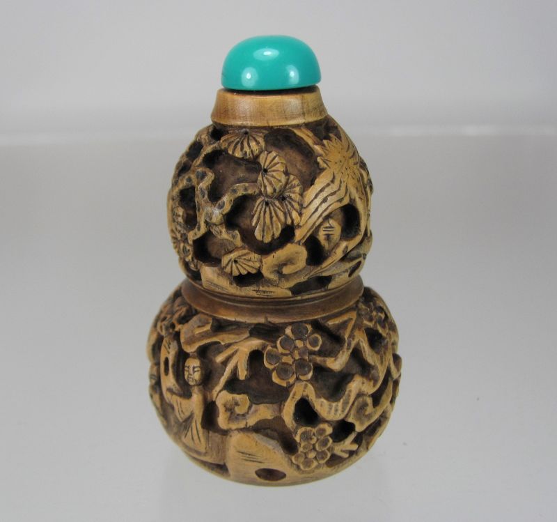 Antique Chinese Carved Bamboo Gourd-shaped Snuff Bottle - Rare