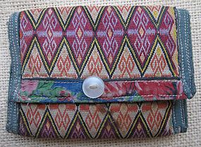 A small purse from Bamiyan in brick stitch