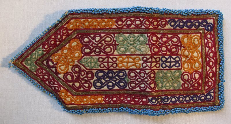 A trifold embroidered wallet from Hazarajat