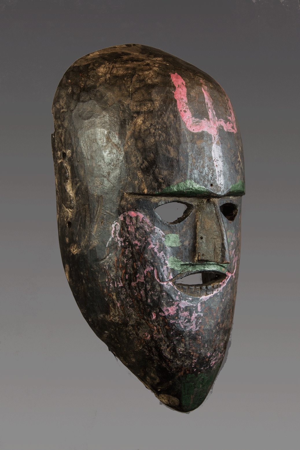 Black patina primitive himalayan mask, Himalaya, Nepal