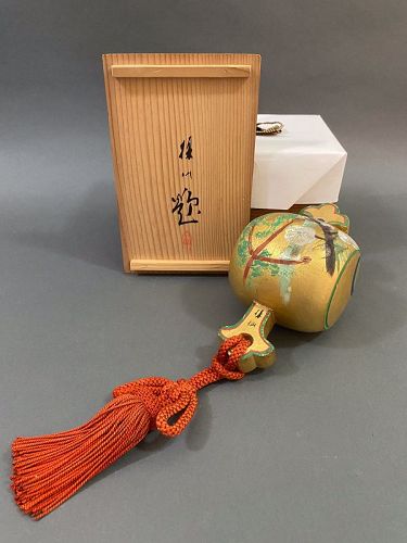 Important Exhibited Okimono Hirai Baisen Kuze Kyūhō I 平井楳仙 Shochikubai