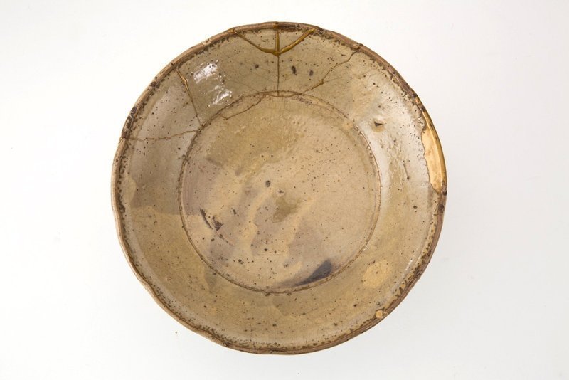 An Antique Karatsu High-Footed Platter with Gold Repairs