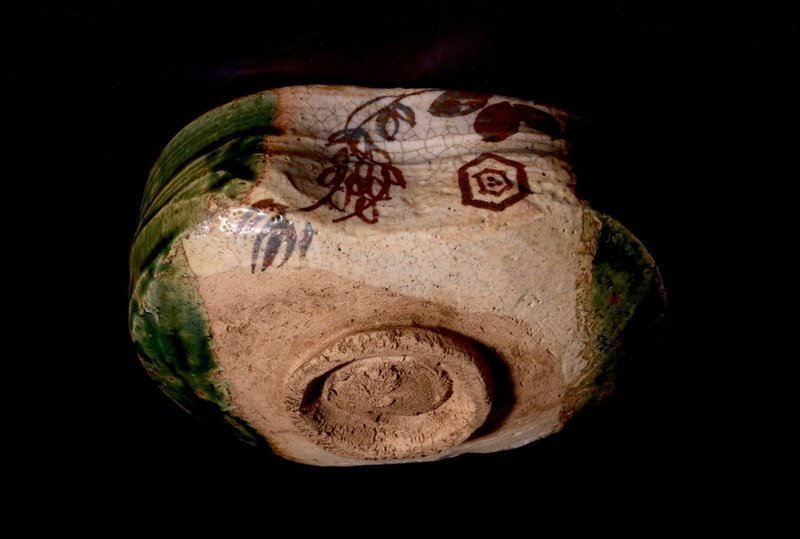 A Fantastic Green Oribe Tea Bowl from Edo