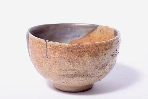 Kihara-gama Ko-garatsu Tea Bowl w/ Silver Repair