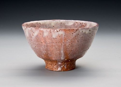 An Ido-shaped Hagi-yaki Tea Bowl by Zenzo Hatano
