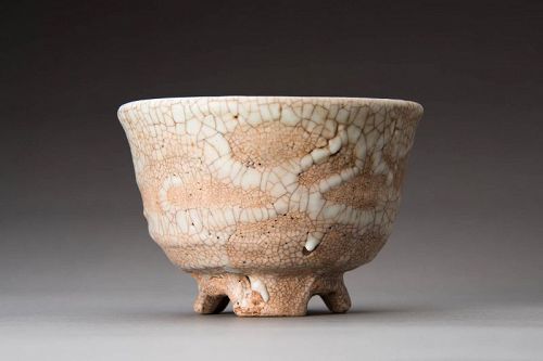 Korai Tea Bowl by Korean Living National Treasure, Ji Sun Tak (1912 -