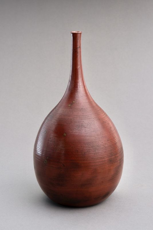 An Edo Period Bizen Vase with Researcher Certification