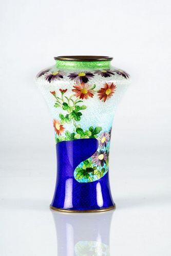 A Japanese cloisonnè vase
