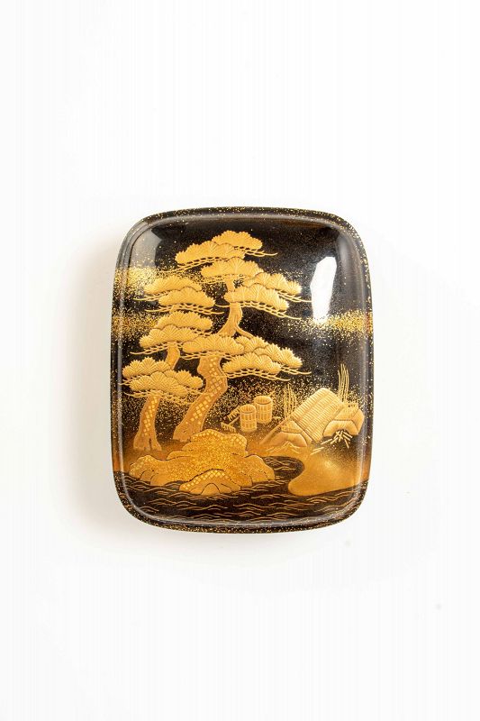 A Japanese maki-è lacquer kogo box