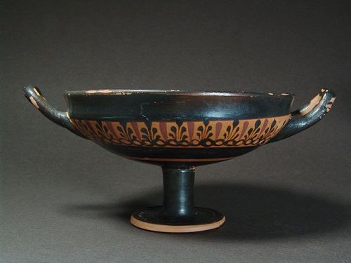 Attic Floral Band Cup, 500-480 BC