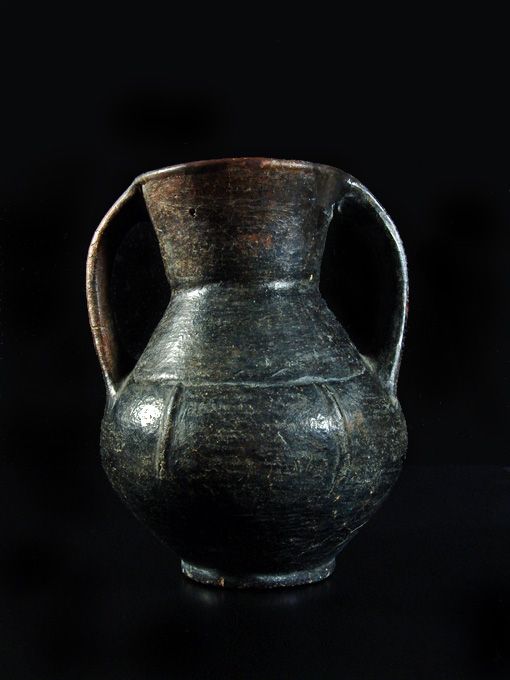 Villanovan Impasto Ware Amphora, late 8th Century BC