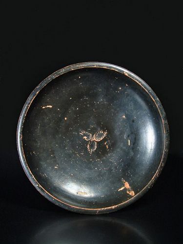 Greek Apulian Plate with Palmettes, 350-300 BC