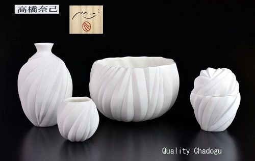 Hakuji Chawan,Chaire,Tokkuri and Guinomi by Takahashi Nami