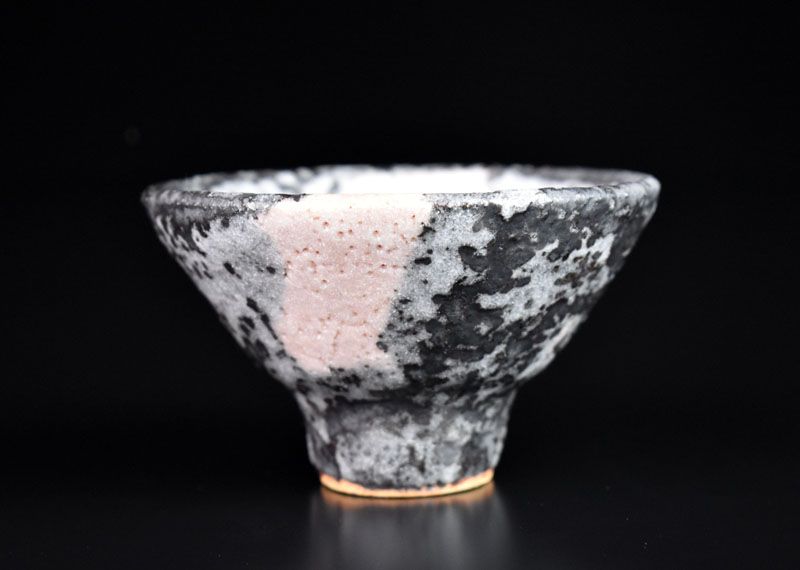 Shino Guinomi Sake Cups by Hayashi Yuka