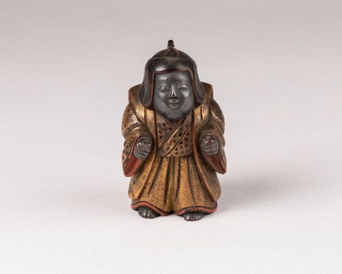 Netsuke - small figure in gold lacquer, Japan Edo