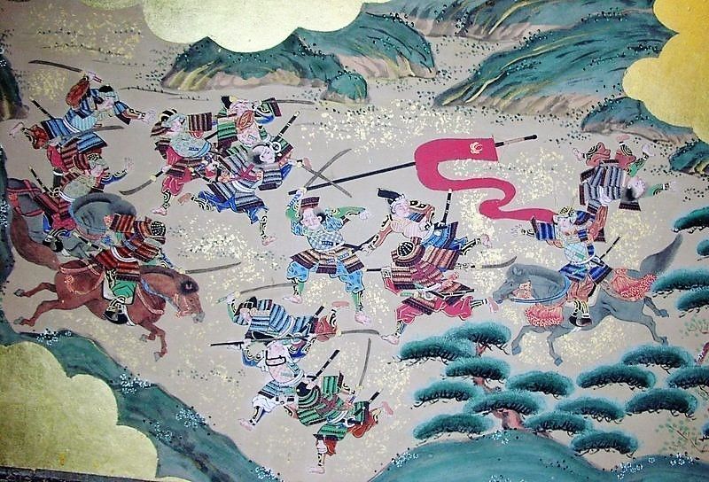 Very attractive Japanese Two Panel Screen, Genpei Battle Scene 19c