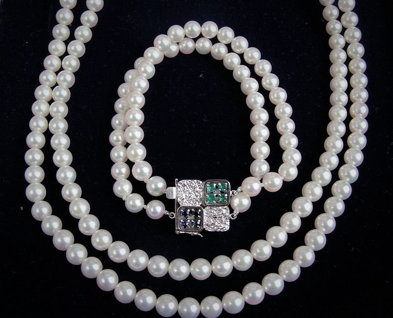Exquisitely Fine Japanese Cultured Pearl Necklace w/Sapphire/Emerald
