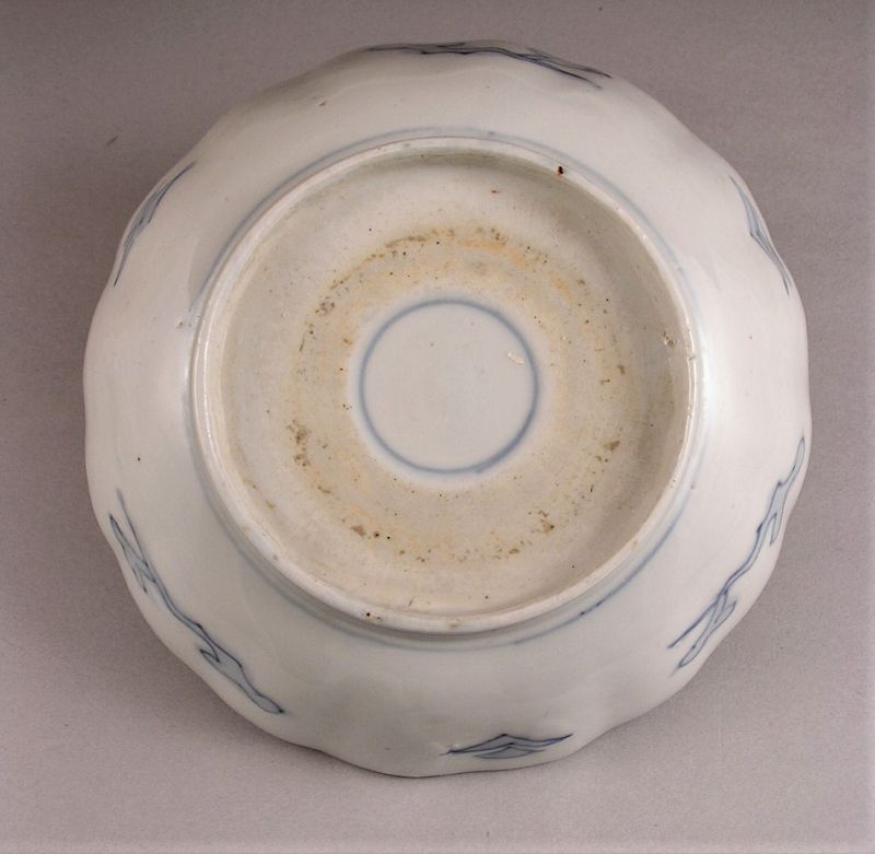 Attractive Japanese Ko Imari Bowl w/Archer Design 19c