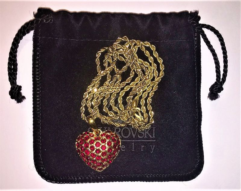 Beautiful Swarovski Heart Shape Pendant with Necklace Chain