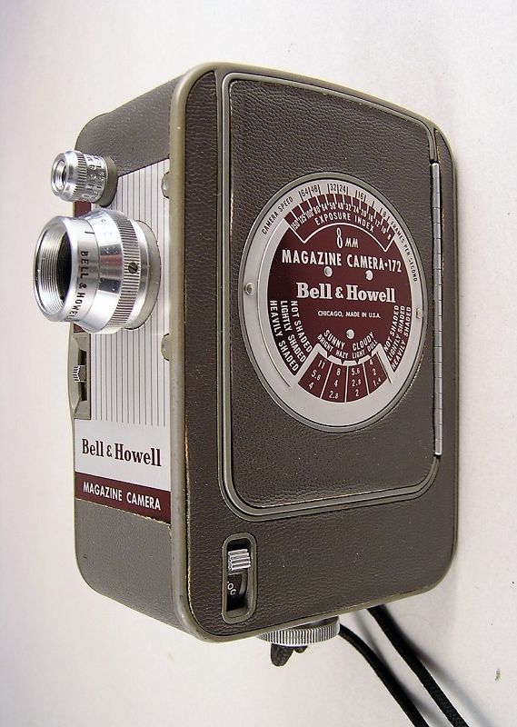 Bell &amp; Howell 172 -B 8 mm Magazine Movie Camera