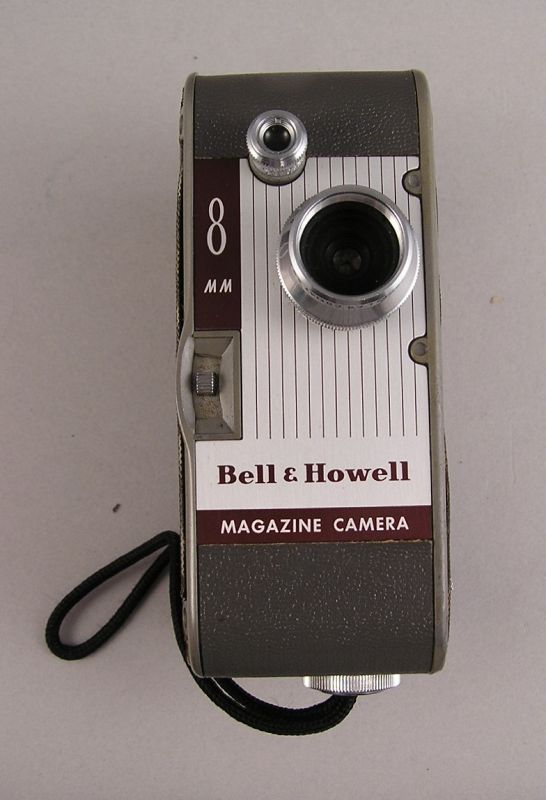 Bell &amp; Howell 172 -B 8 mm Magazine Movie Camera