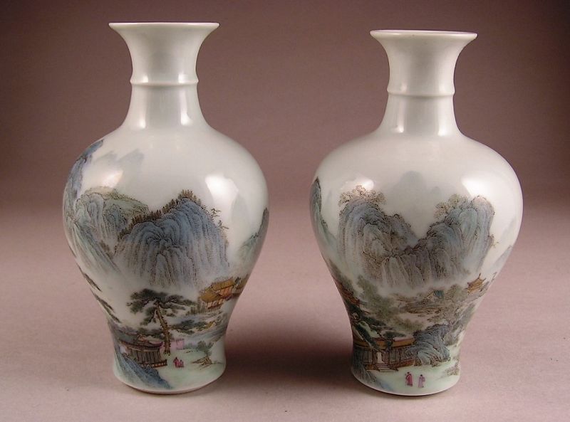 Very Fine  Rare Chinese Famille Rose Landscape Vase Pair