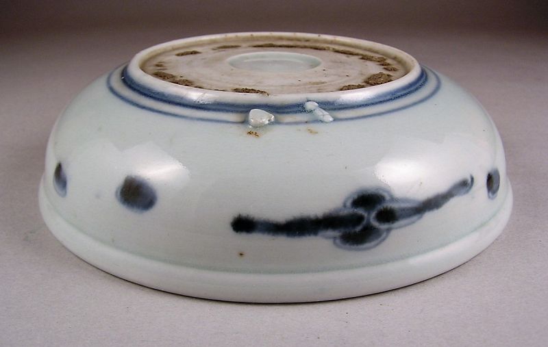 Japanese Porcelain Ko Imari Bowl w/Dragon middle Edo